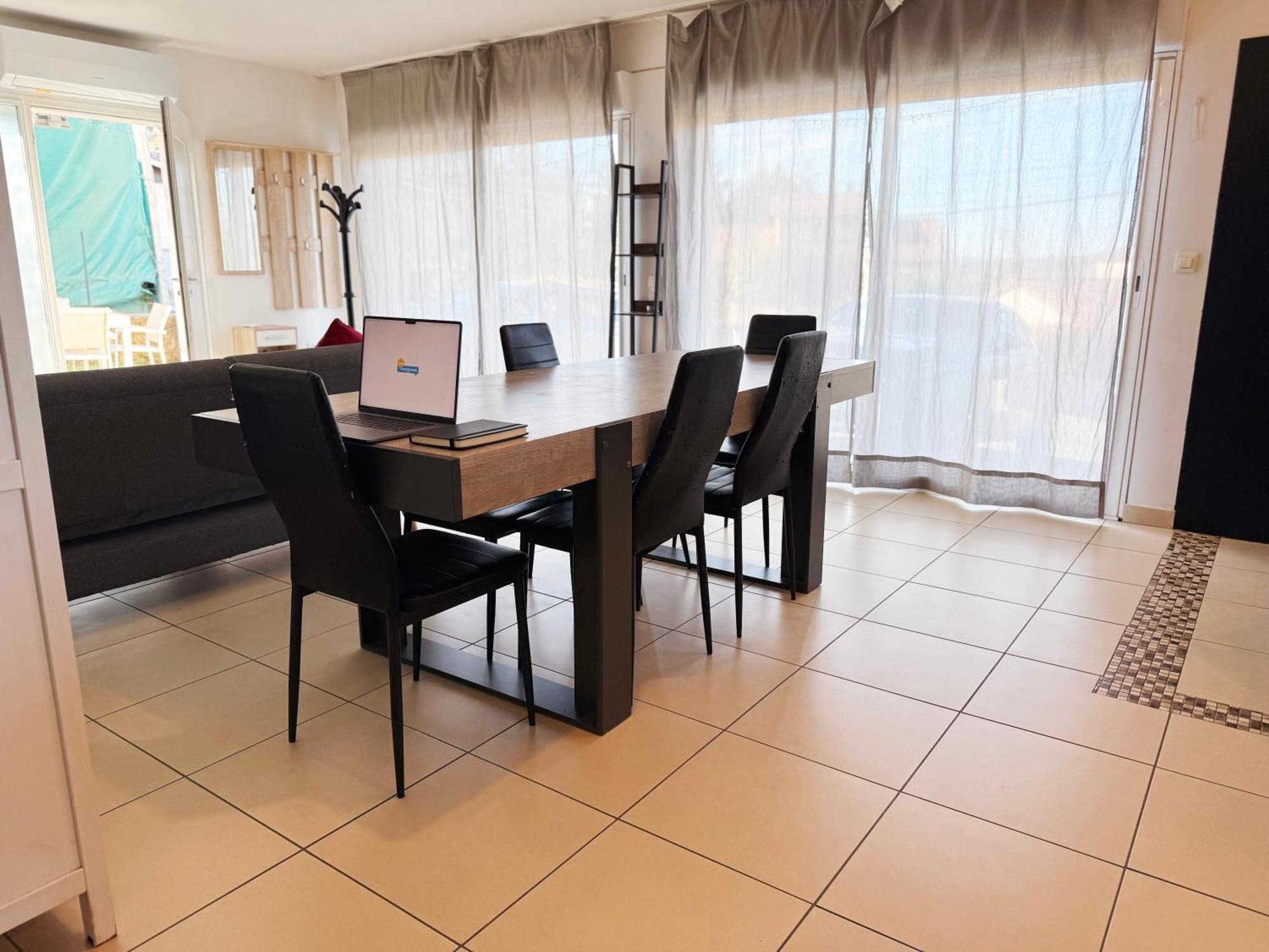 L'Echappee Viennoise Apartment Виен Екстериор снимка