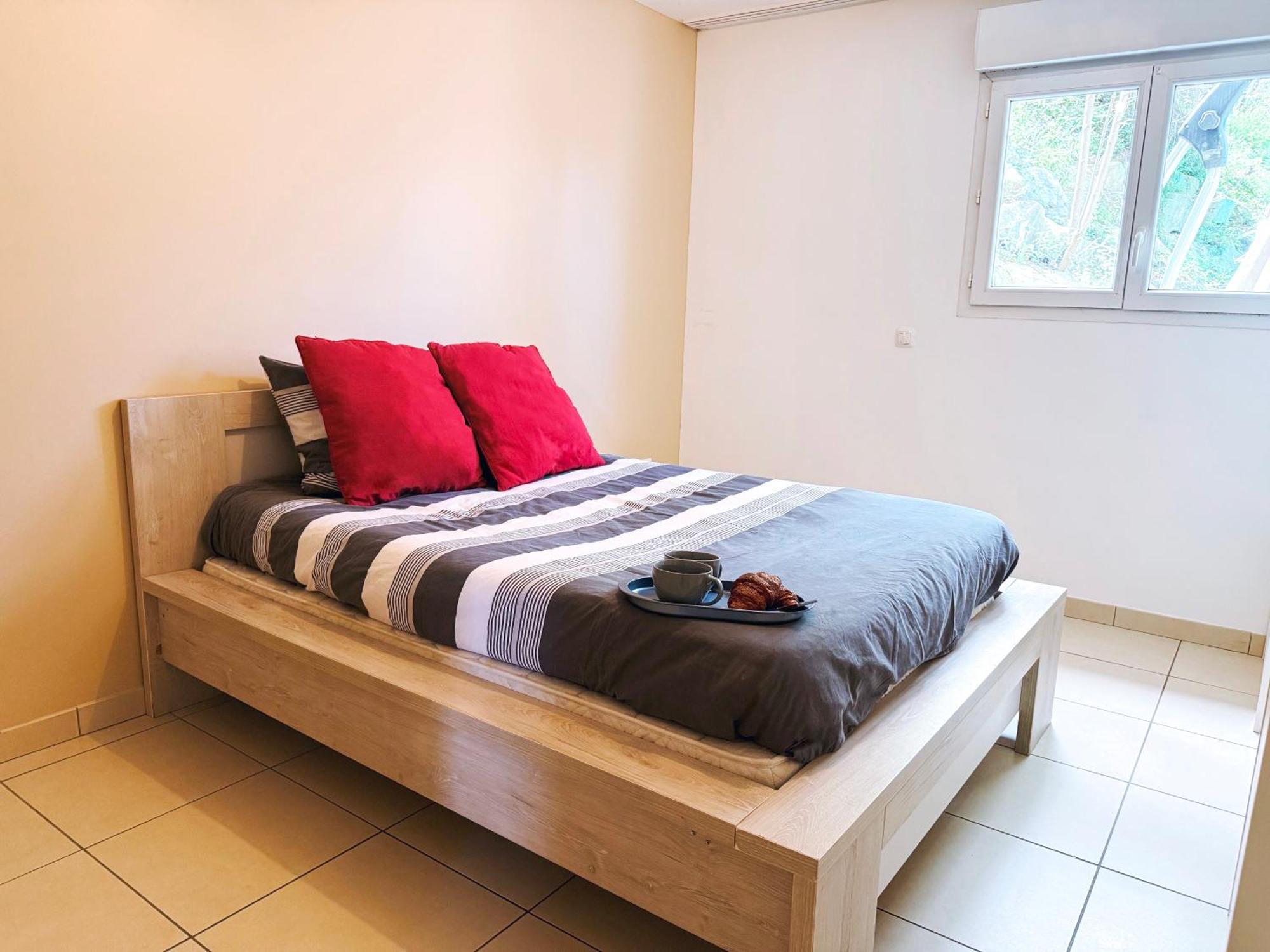 L'Echappee Viennoise Apartment Виен Екстериор снимка